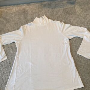 Jjill white turtle neck
